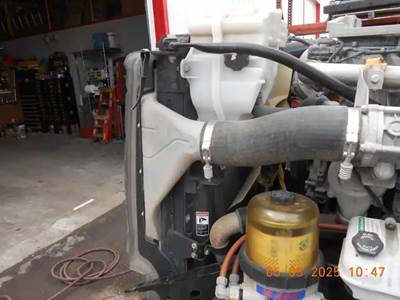 Freightliner Cascadia Radiator