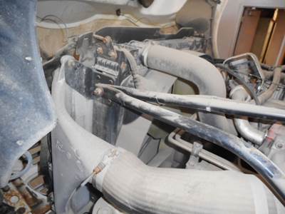 Freightliner M2 Radiator for a 2005 Freightliner M-2 BUSINESS CLASS