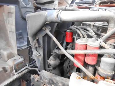 Mack Granite CV713 Radiator for a 2002 Mack CV713