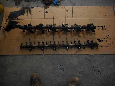 Detroit DD13 Rocker Arm