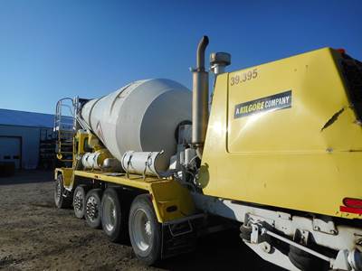 Advance Salvage Truck