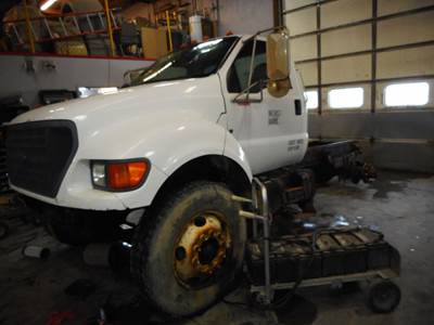Ford F-650 Salvage Truck