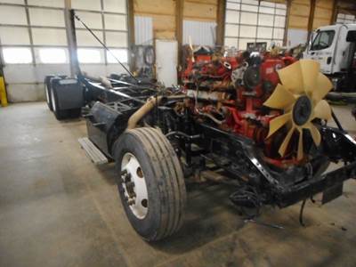 Freightliner Cascadia Salvage Truck