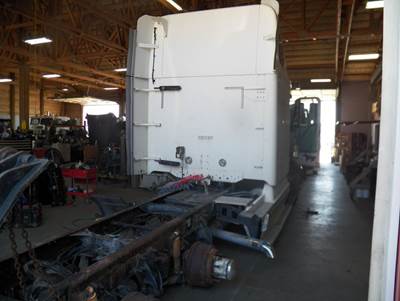 Freightliner Century Class 120 Salvage Truck