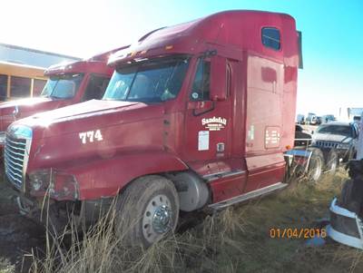 Freightliner Century Class Salvage Truck