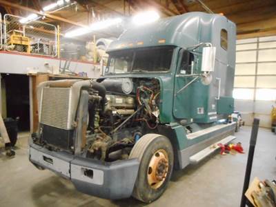Freightliner FLD Salvage Truck