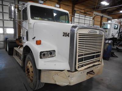 Freightliner FLD Salvage Truck