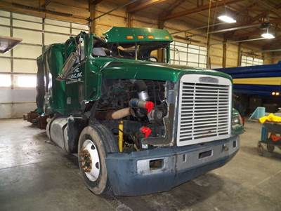 Freightliner FLD Salvage Truck