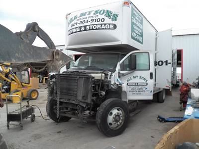 GMC C7500 Salvage Truck