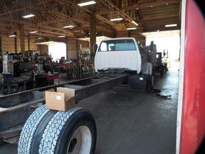 GM/Chev (HD) C6500 Salvage Truck