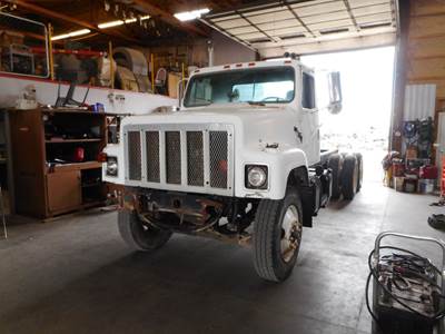International 2500/2600/8100/8200/8300 Salvage Truck