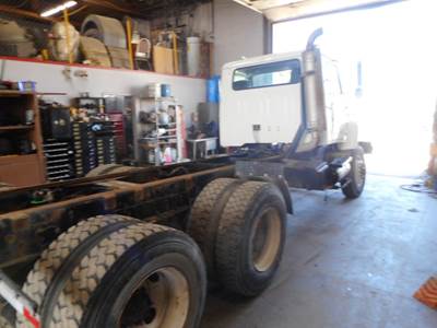 International 2674 Salvage Truck
