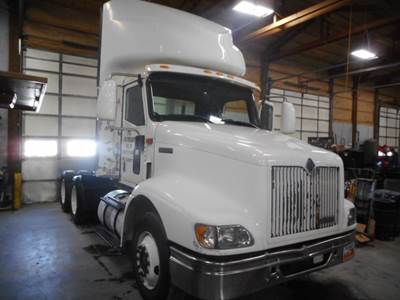 International 9100 Salvage Truck