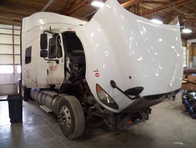 International ProStar Salvage Truck