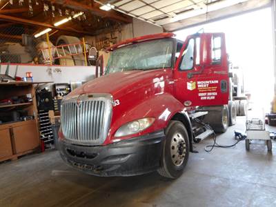 International ProStar Eagle Salvage Truck