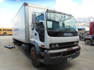 Isuzu FTR Salvage Truck