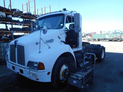 Kenworth T300 Salvage Truck