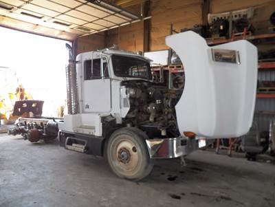 Kenworth T600 Salvage Truck
