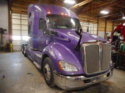 Kenworth T680 Salvage Truck