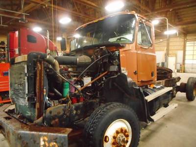 Mack CL713 Salvage Truck