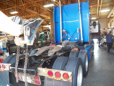 Mack Vision Salvage Truck