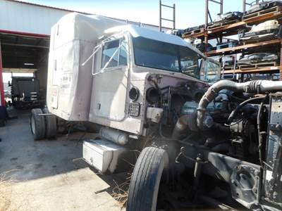 Peterbilt 379 Salvage Truck