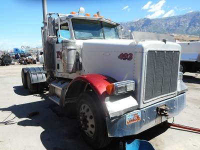 Peterbilt 379 Salvage Truck
