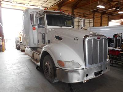 Peterbilt 386 Salvage Truck