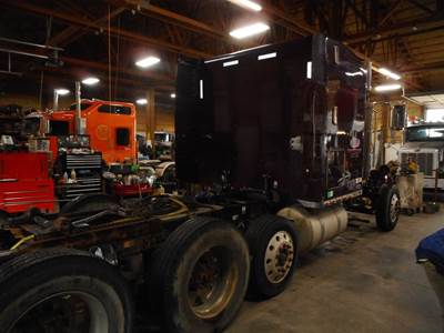 Peterbilt 386 Salvage Truck
