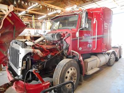 Peterbilt 386 Salvage Truck