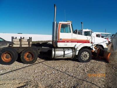Volvo ACL Salvage Truck