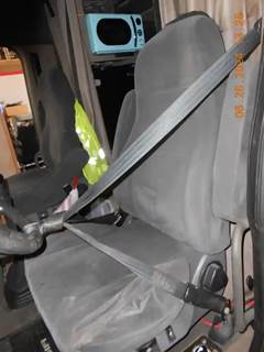 Freightliner Cascadia Left Seat