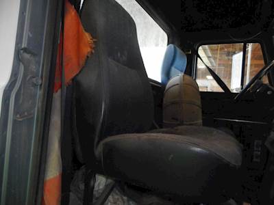 Mack CH613 Seat for a 1999 Mack CH 613