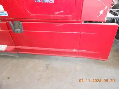 Freightliner Cascadia Left Fairing