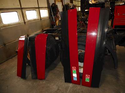 Freightliner Cascadia Sleeper Fairing