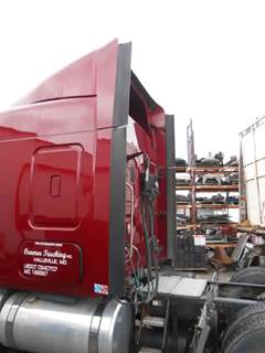 Freightliner Cascadia Left Sleeper Fairing