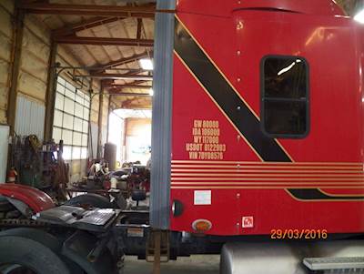 Freightliner Columbia Sleeper Fairing