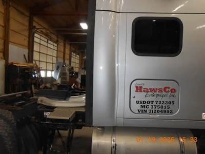 Kenworth T2000 Right Sleeper Fairing