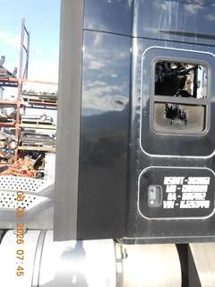 Kenworth T680 Right Sleeper Fairing