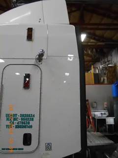Peterbilt 386 Left Sleeper Fairing