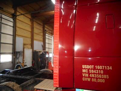 Volvo VNL Sleeper Fairing