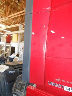 Volvo VNL Right Sleeper Fairing