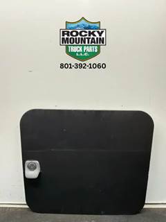2005 Peterbilt 379 Right Unibilt Sleeper Door