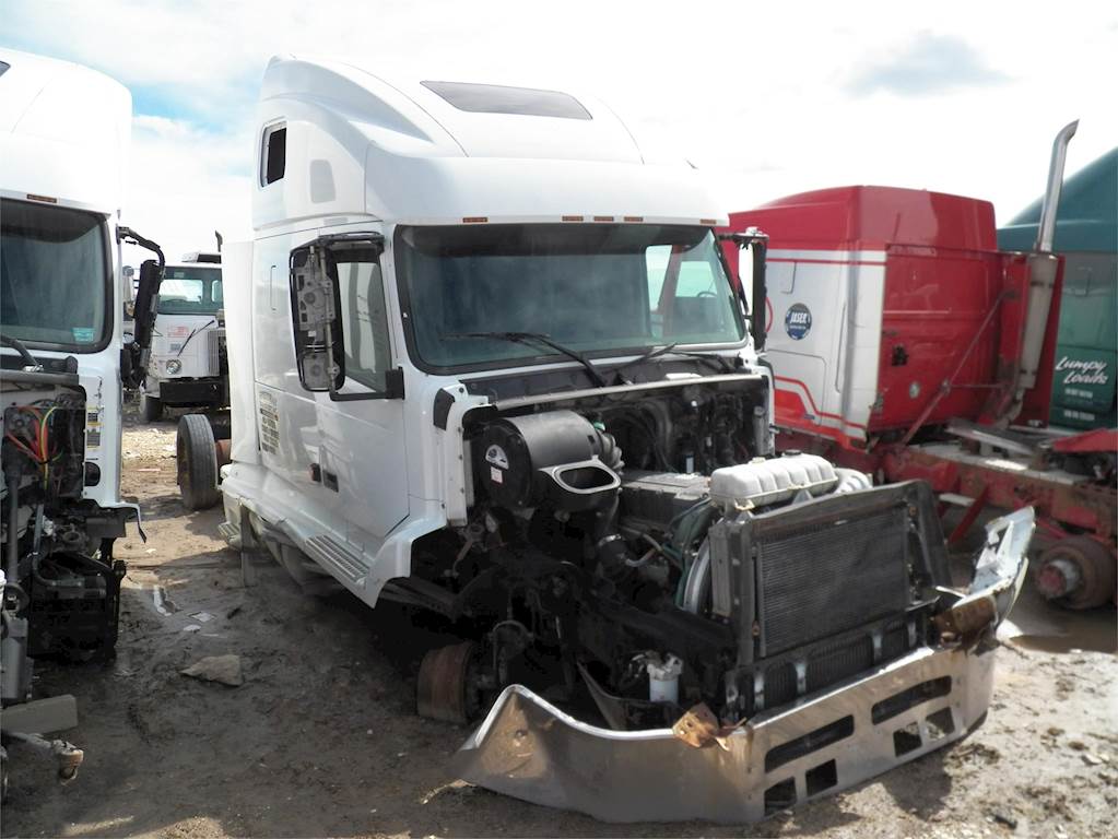 Volvo Semi Truck Parts >> 2001 Volvo Vnl64t660 Sleeper Semi Truck For Sale Farr West Ut Volvo Semi Truck Parts >> 2001 Volvo Vnl64t660 Sleeper Semi Truck For Sale Farr West Ut