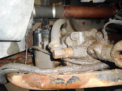 Mack Steering Gear / Rack for a 2002 Mack CL713