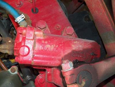 TRW/ROSS Steering Gear / Rack for a 2009 Freightliner Cascadia