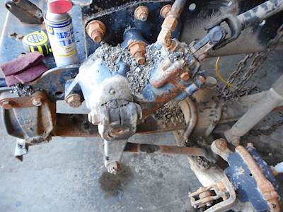 TRW/ROSS TAS65004 Steering Gear / Rack for a 1997 Freightliner FLD