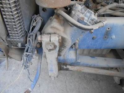 TRW/ROSS Steering Gear / Rack for a 2001 Freightliner COLUMBIA