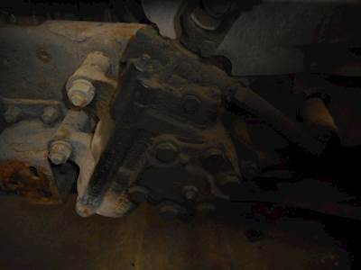 TRW/ROSS Steering Gear / Rack for a 1999 Volvo VNL64T