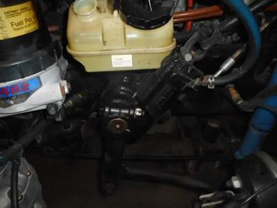 TRW/ROSS RGT66001R Steering Gear / Rack for a 2015 Freightliner Cascadia